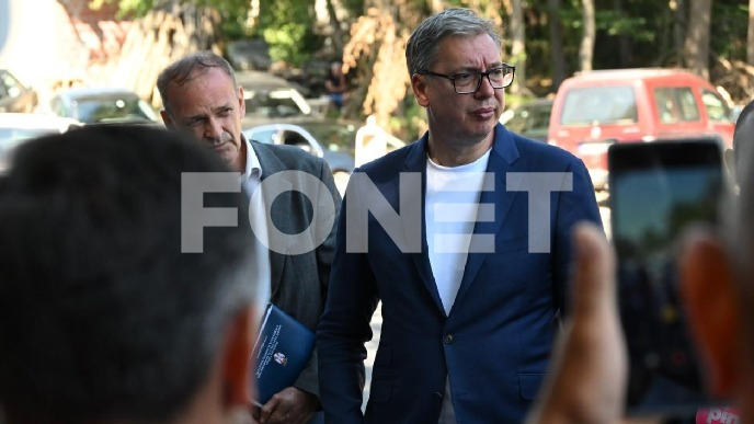 Vučić za 11 dana 49 puta uživo
